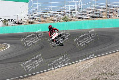 media/Apr-20-2025-AHRMA (Sun) [[393a79c373]]/Race/Group 12 early race/Turn 4b/